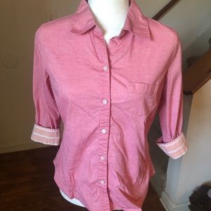 Old Navy Medium 3/4 Sleeve Fitted Button-Down Shirt